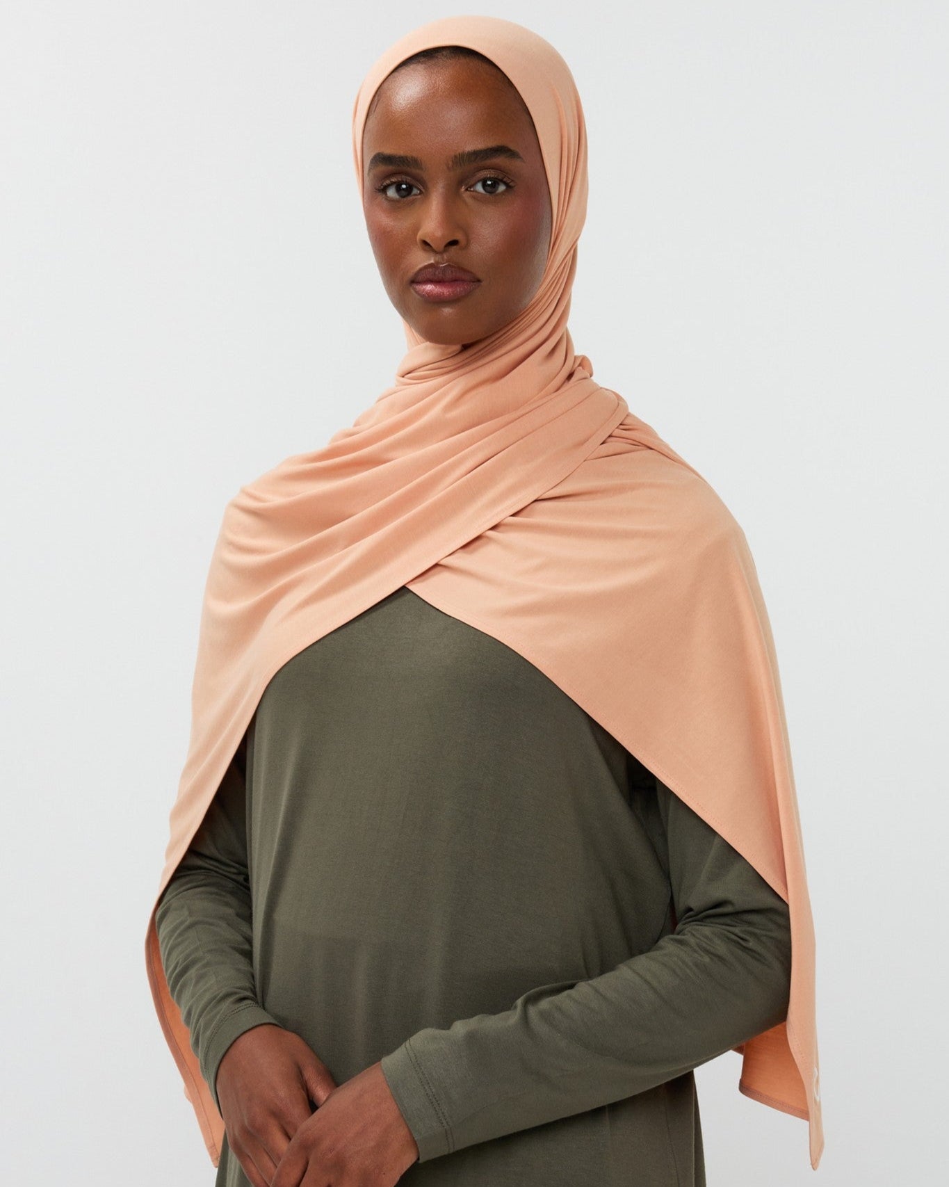 新品未使用！bbblllaaahhh SCARF FOR A COLD DAY Peach Bamboo Hijab – Eloa Collection